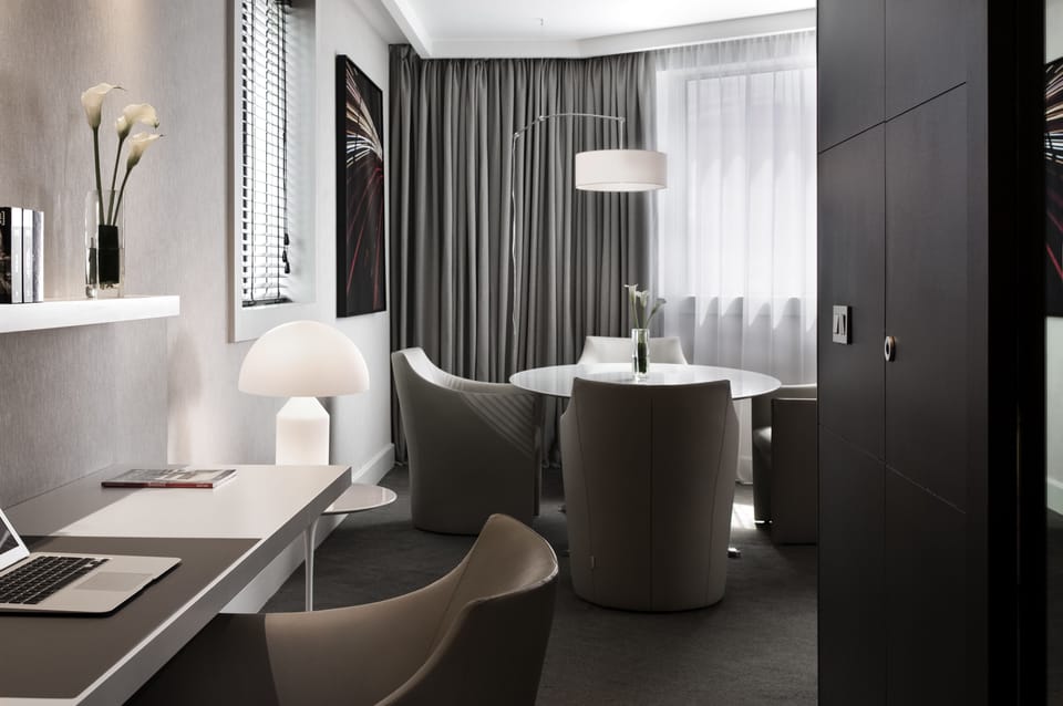 Presidential Suite, Multiple Beds | Living area | Smart TV