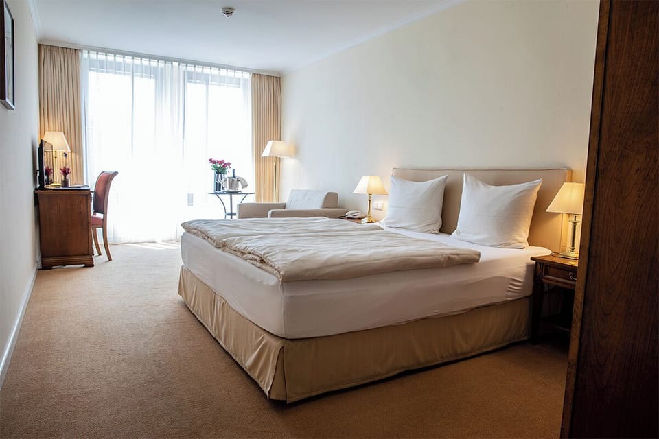 Hypo-allergenic bedding, desk, laptop workspace, soundproofing