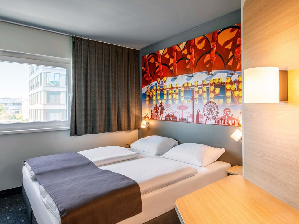 Double Room | Desk, soundproofing, WiFi (free), bed sheets