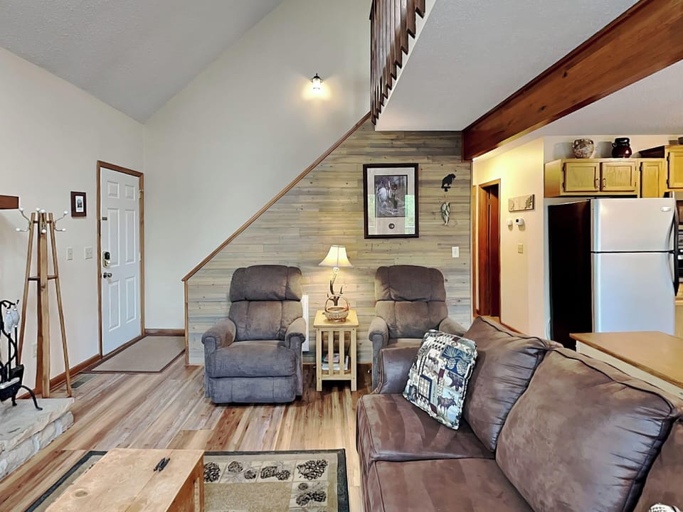 Studio (3 Bedrooms) | Property amenity