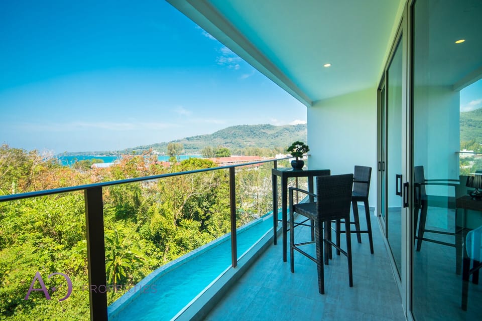 Basic Apartment | Balcony view
