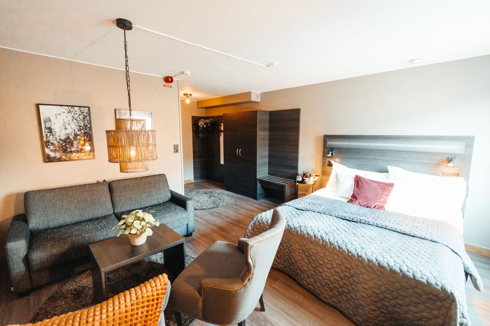Junior Studio Suite | Minibar, desk, iron/ironing board, cribs (surcharge)
