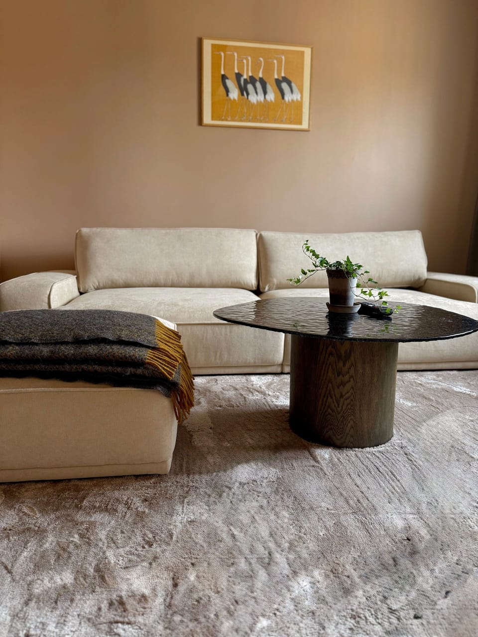 Suite, 1 King Bed, Non Smoking | Living area | 32-inch flat-screen TV with digital channels