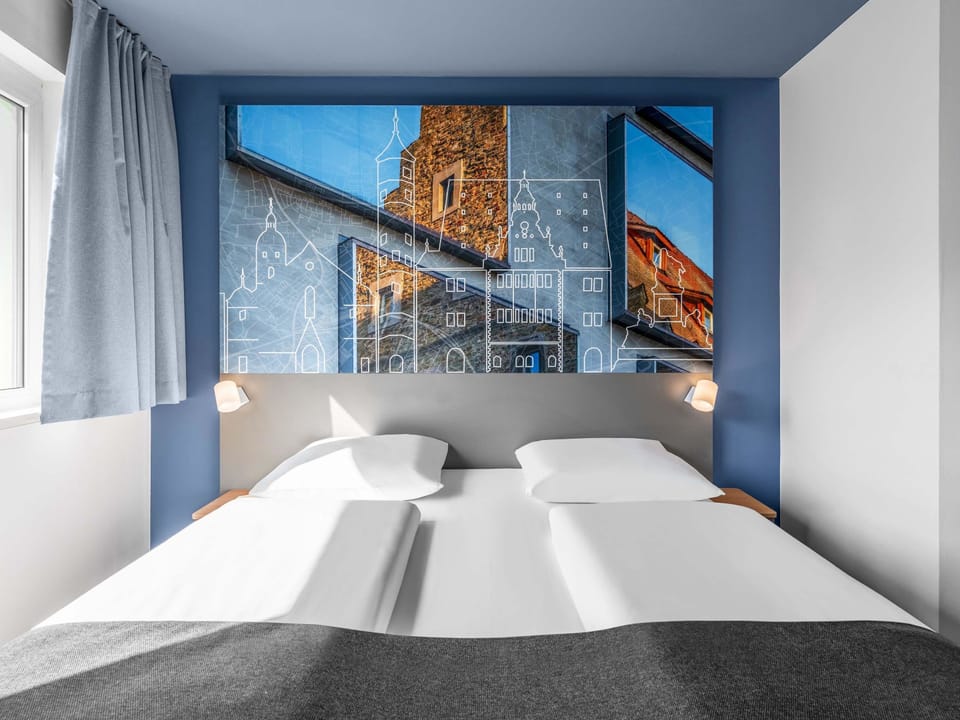 Double Room | Desk, soundproofing, WiFi (free), bed sheets