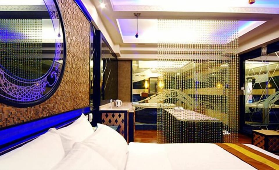 Standard Double Room | Soundproofing, rollaway beds, free WiFi, bed sheets