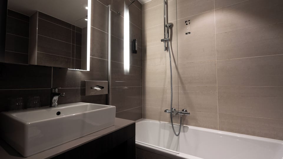 Hair dryer, towels