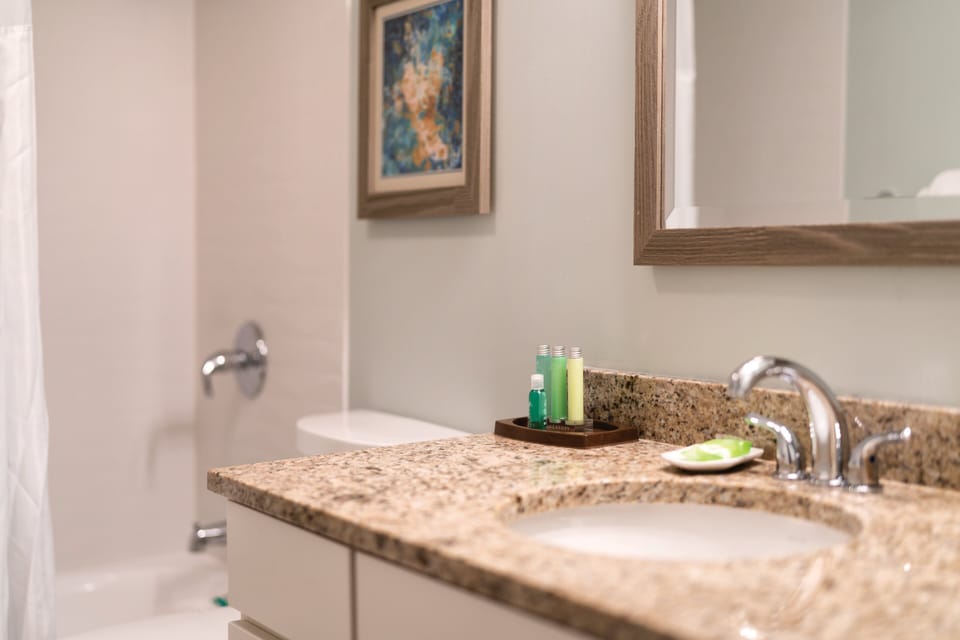 Villa, 1 Bedroom | Bathroom | Hair dryer, towels