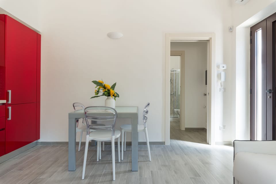 House, 1 Bedroom, Patio | In-room dining