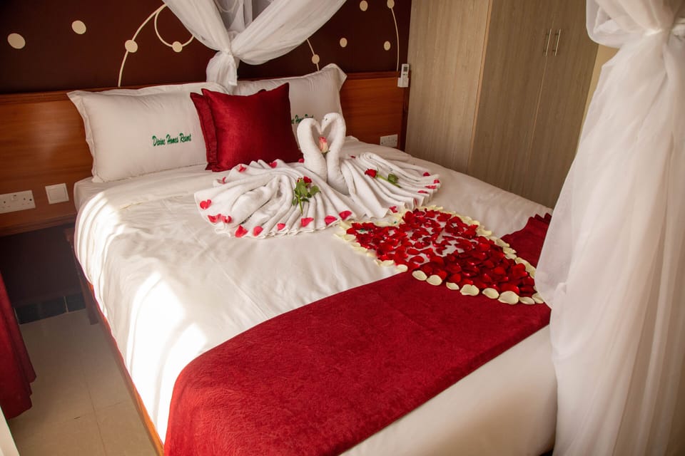 Standard Studio Suite | Free WiFi, bed sheets