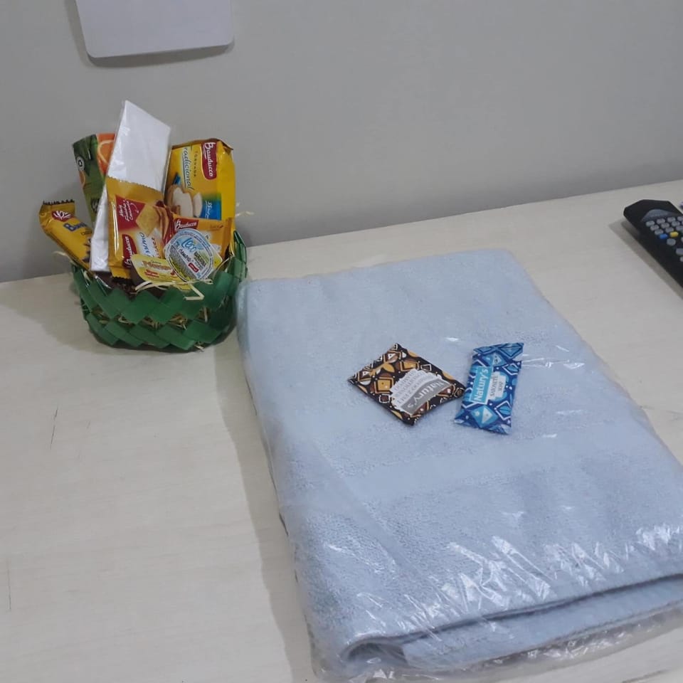Down comforters, minibar, free WiFi, bed sheets