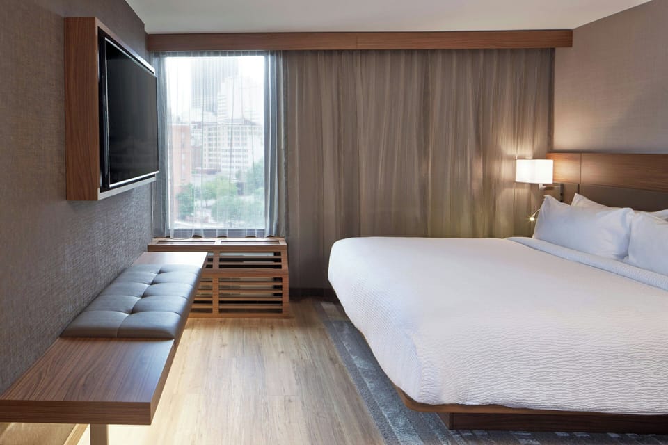 Suite, 1 Bedroom | Hypo-allergenic bedding, in-room safe, desk, laptop workspace
