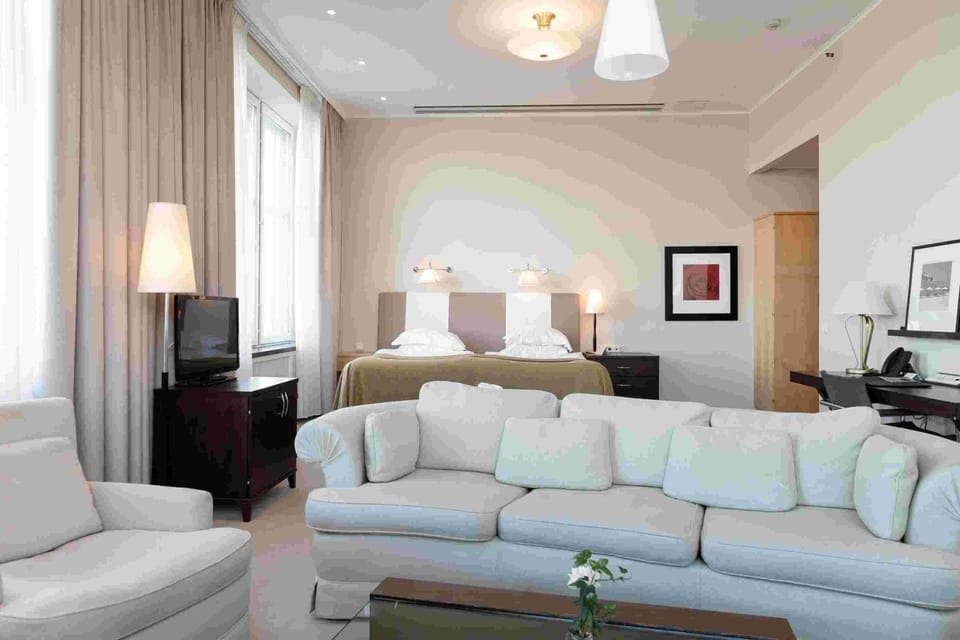 Minibar, in-room safe, desk, blackout drapes