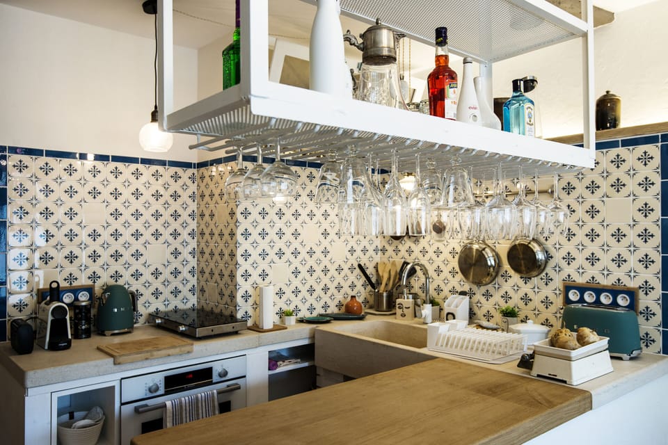 Exclusive Apartment, Ensuite | Private kitchen