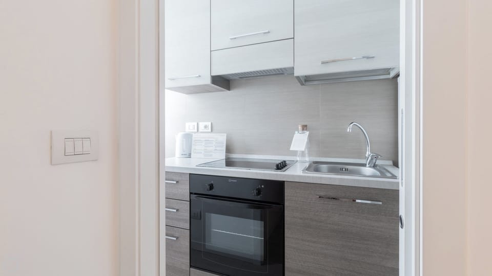 Apartment (1 Bedroom) | Interior