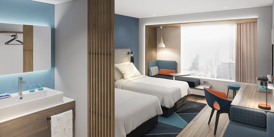 Room (Specialty) | Desk, soundproofing, free WiFi, bed sheets