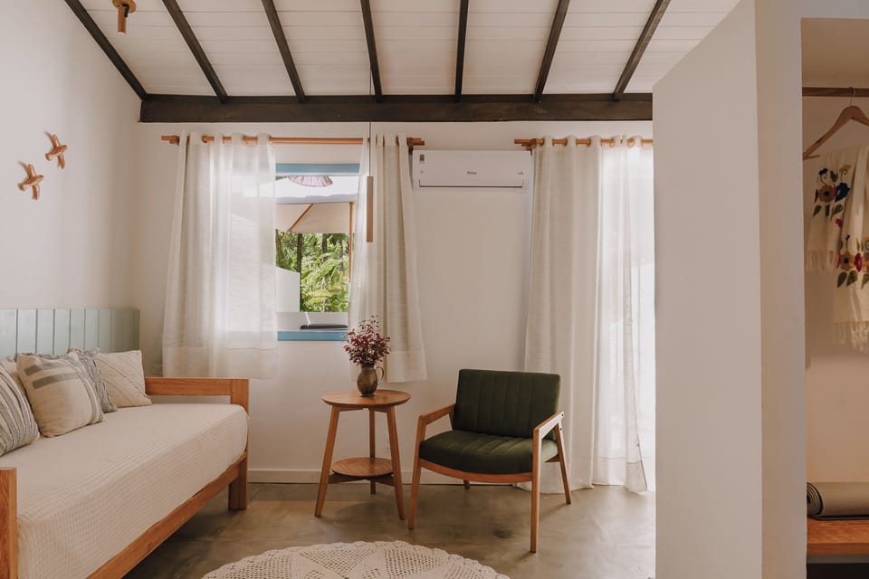 Exclusive Double Room | Hypo-allergenic bedding, minibar, individually furnished, desk