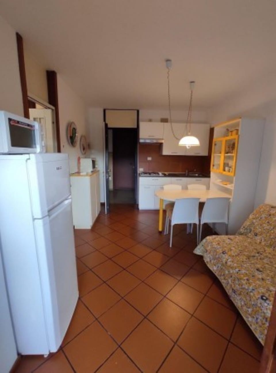 Apartment, 1 Bedroom, Balcony, Garden View | Private kitchen | Fridge, microwave, highchair, cookware/dishes/utensils