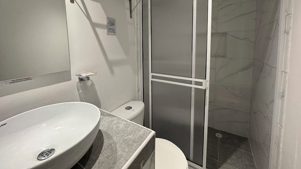 Superior Double Room | Bathroom | Towels, toilet paper
