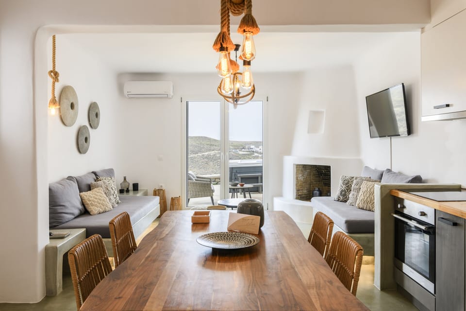 Deluxe Villa, 2 Bedrooms, Hot Tub, Sea View | Living area | 42-inch Smart TV with satellite channels, TV, Netflix
