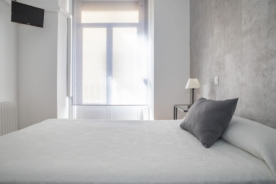 Double Room | In-room safe, desk, blackout drapes, iron/ironing board
