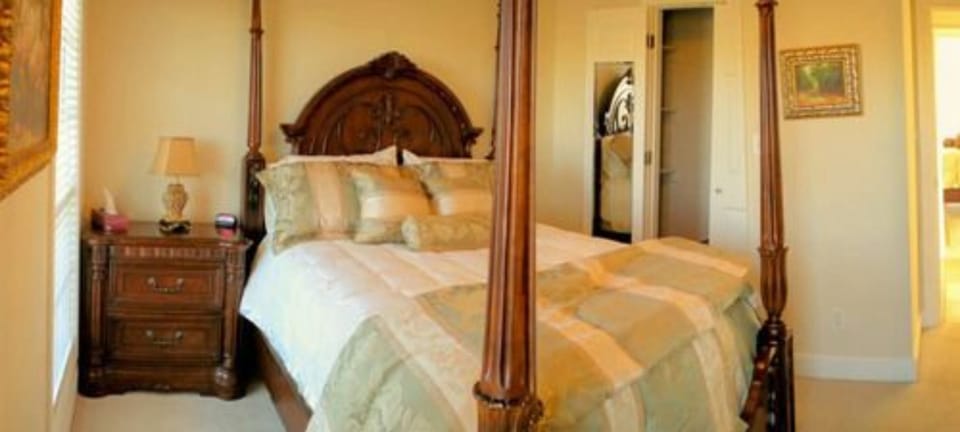 Premium bedding, WiFi (free), individually decorated, bed sheets