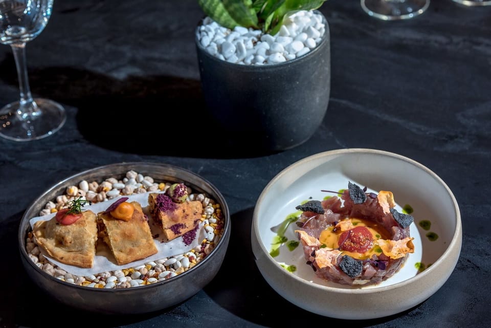 5 restaurants, dinner served