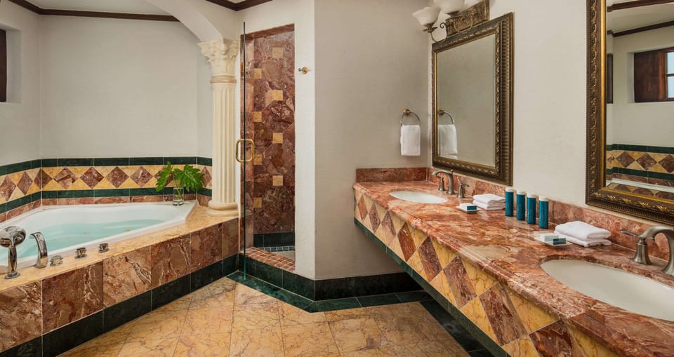 Bathtub, free toiletries, hair dryer, bathrobes