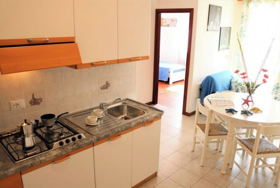 Apartment, 2 Bedrooms, Balcony | Interior