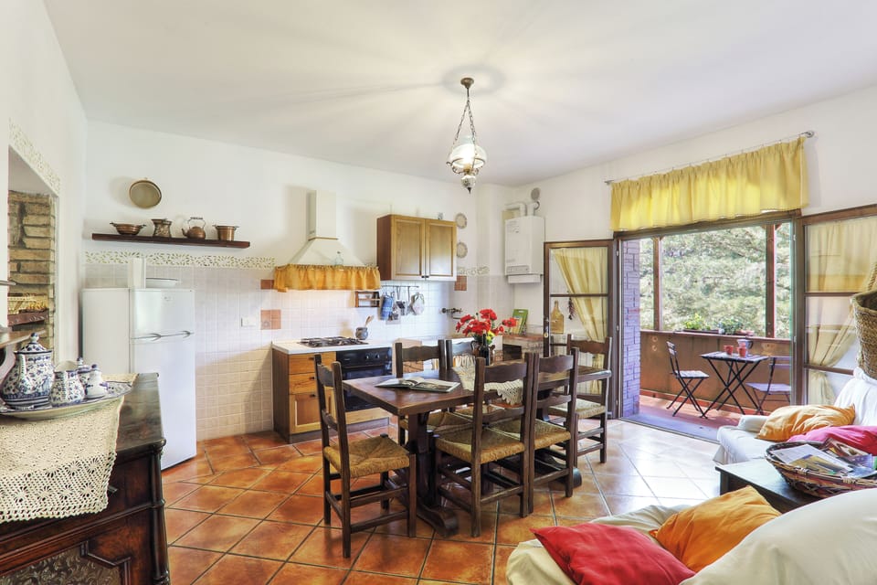 Apartment, 2 Bedrooms, Smoking | Interior