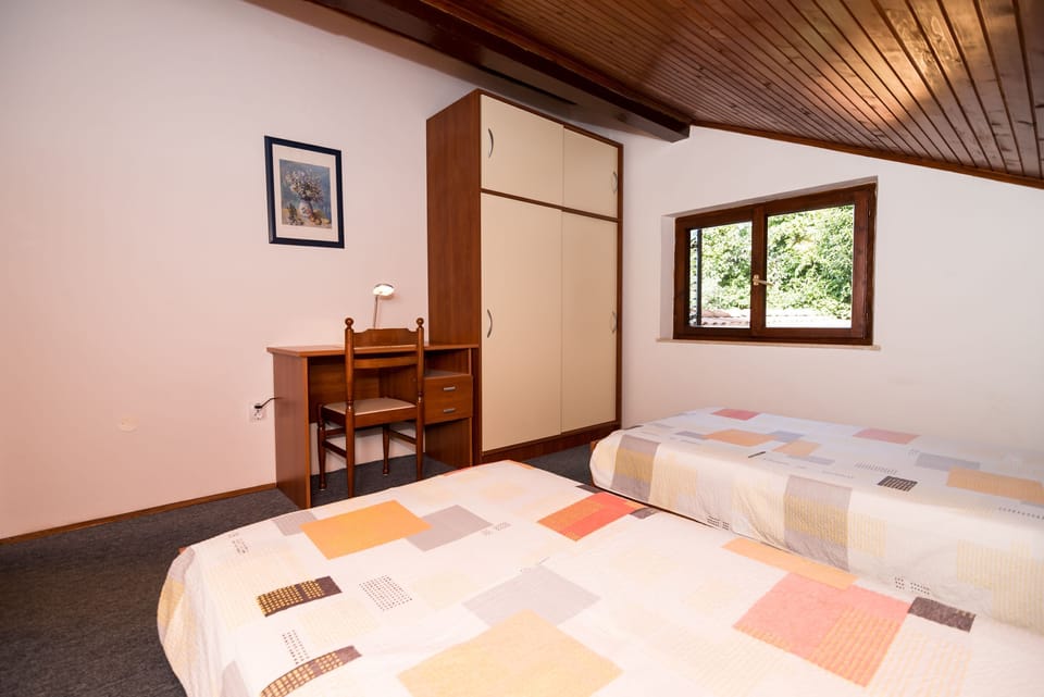 Apartment (Two-Bedroom Apartment with Balcony an) | 2 bedrooms, cribs/infant beds