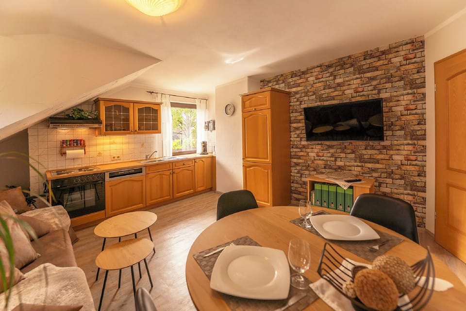 Apartment, Balcony | 1 bedroom, free WiFi, bed sheets