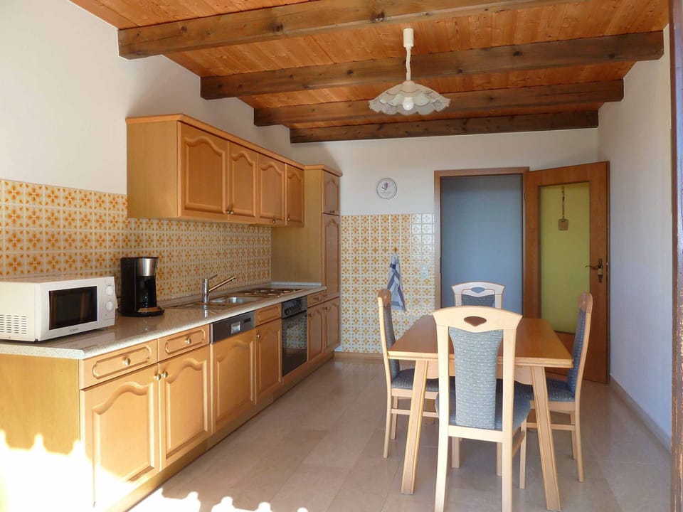 Condo | Private kitchen | Fridge, microwave, oven, stovetop