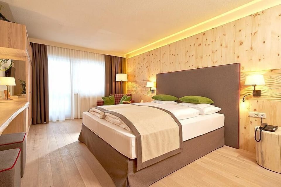 Standard Double Room, Balcony, Mountain View | 1 bedroom, premium bedding, pillowtop beds, minibar