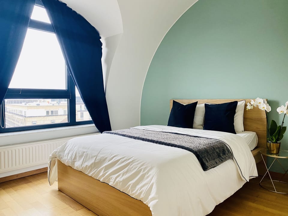 Luxury Green Penthouse Center - Parking Apartment in Luxembourg