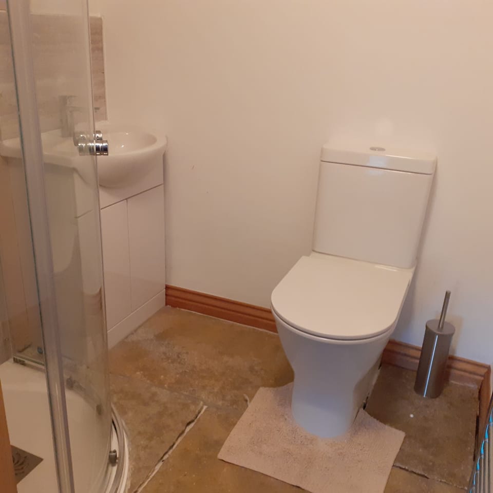 Cosy 2-bed Cottage With Garden Near Carlisle Cottage in Scotland