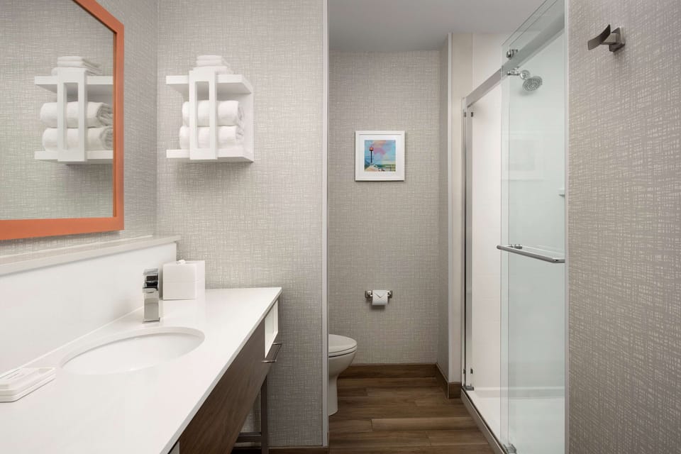 Bathroom shower