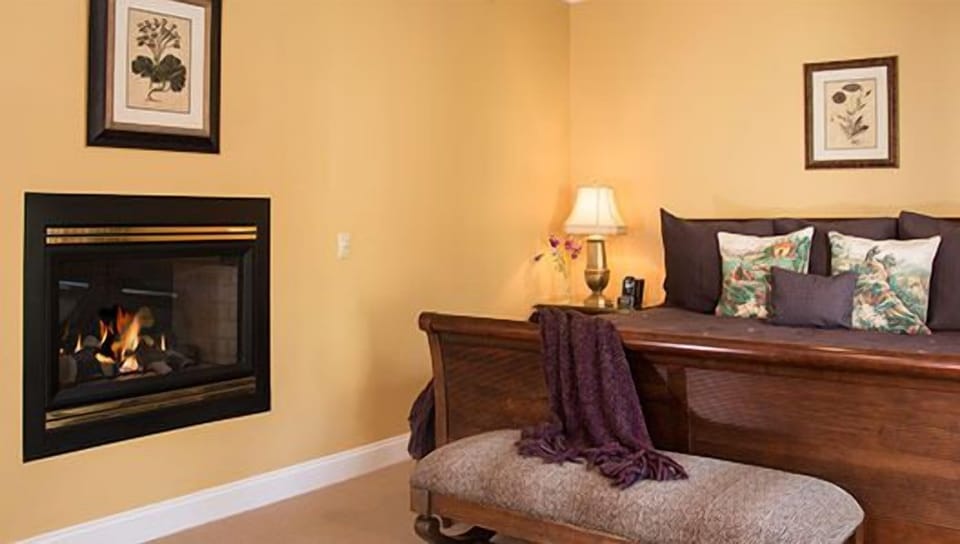 Stone Hill Inn Bed and Breakfast in Morristown