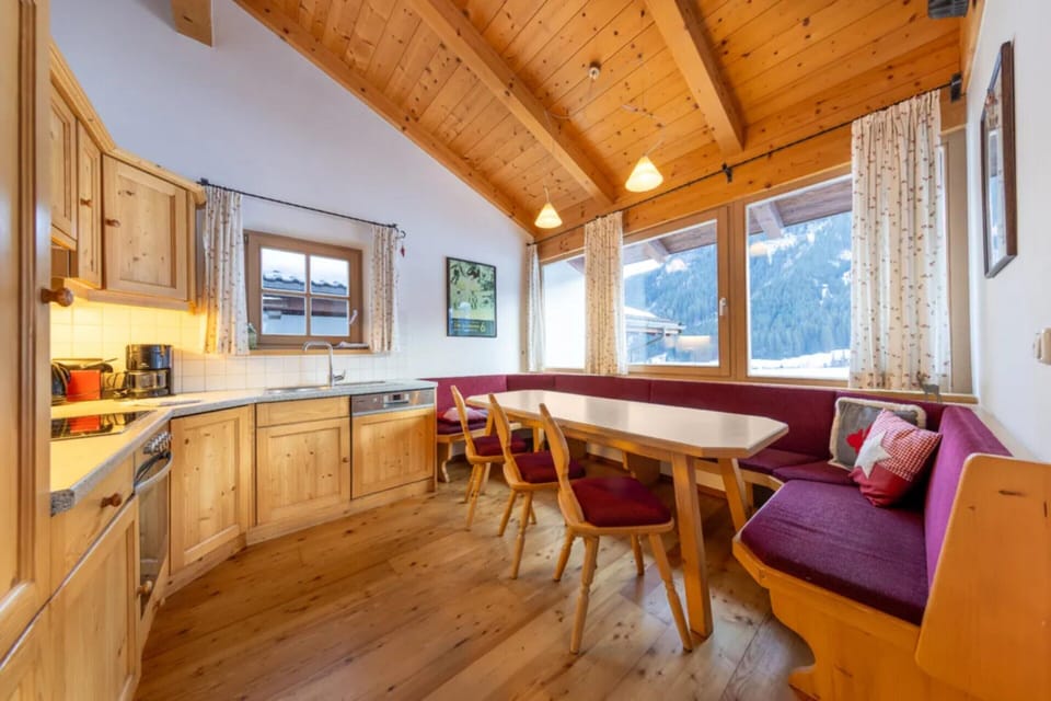 House | Private kitchen