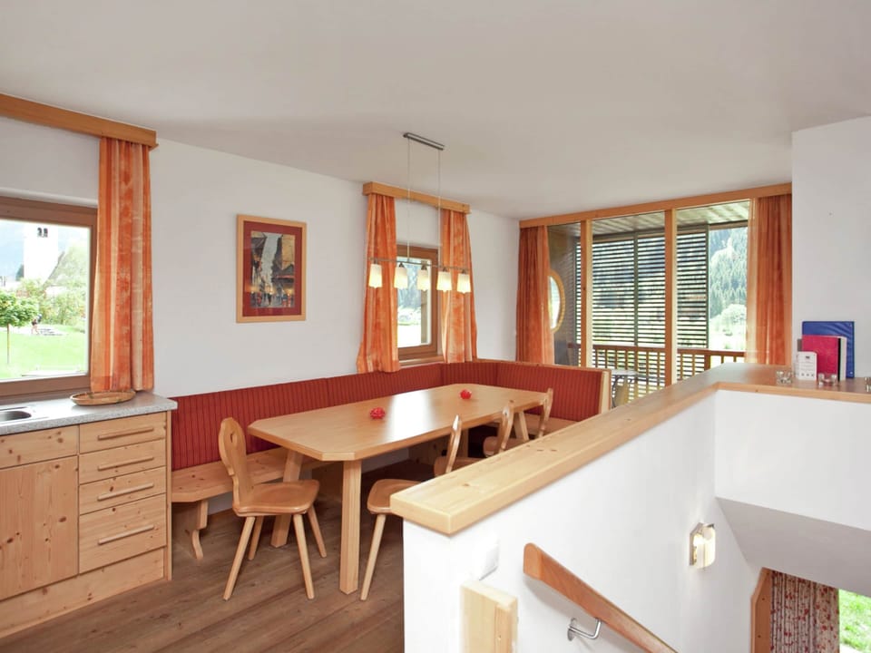 House | Dining