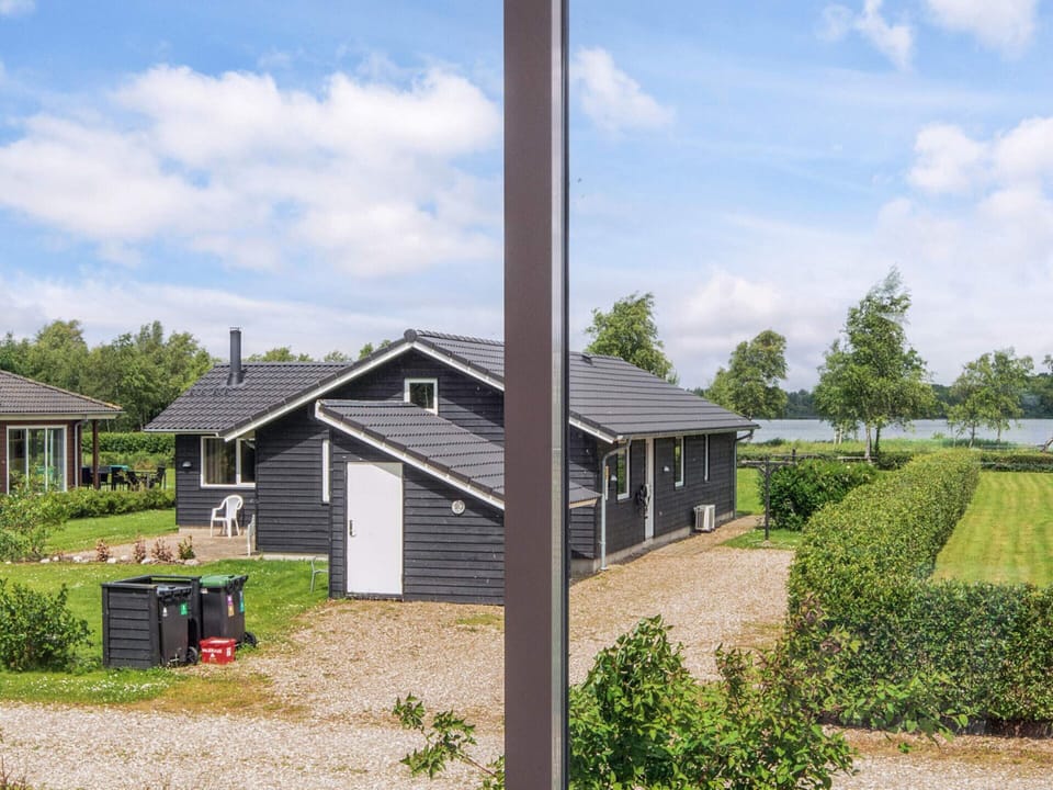 House | Water view