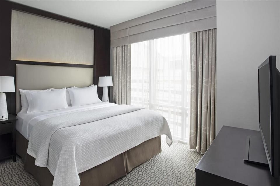 1 bedroom, pillowtop beds, in-room safe, desk