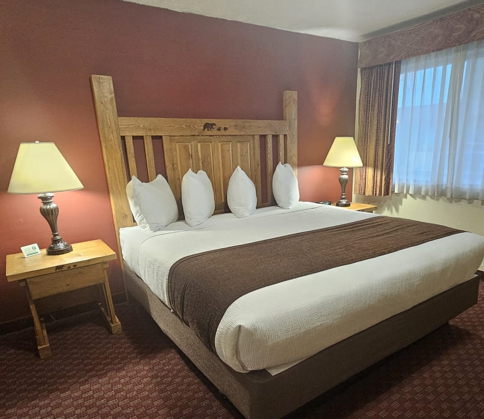 Standard Room | Desk, iron/ironing board, free WiFi, bed sheets