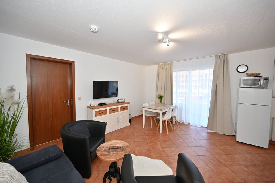 Standard Apartment, 1 Bedroom, Harbor View | Iron/ironing board (on request), cribs (surcharge), WiFi (free)