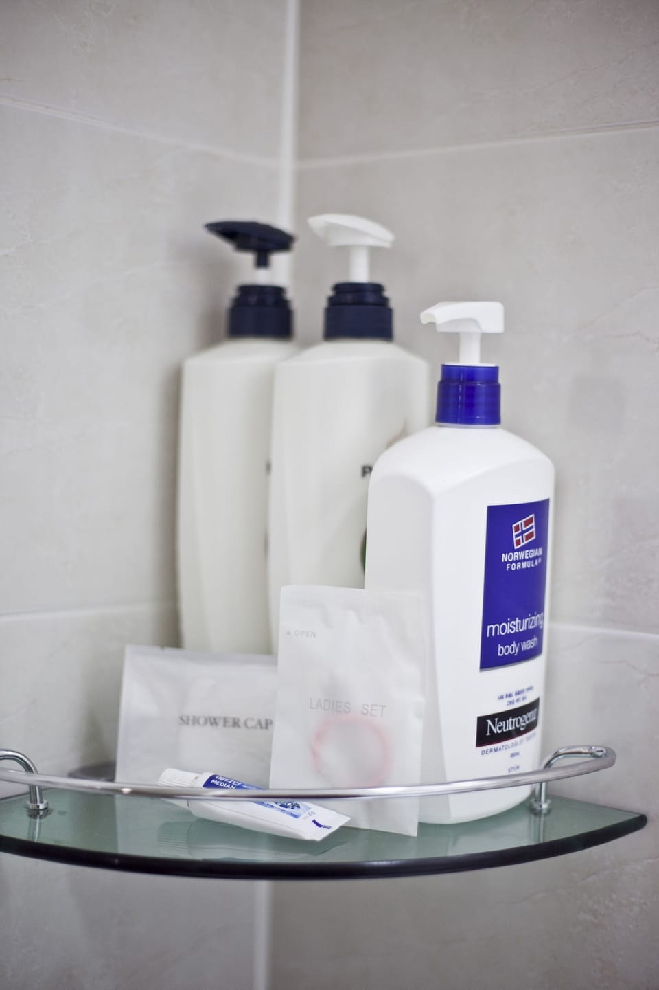 Shower, free toiletries, hair dryer, slippers