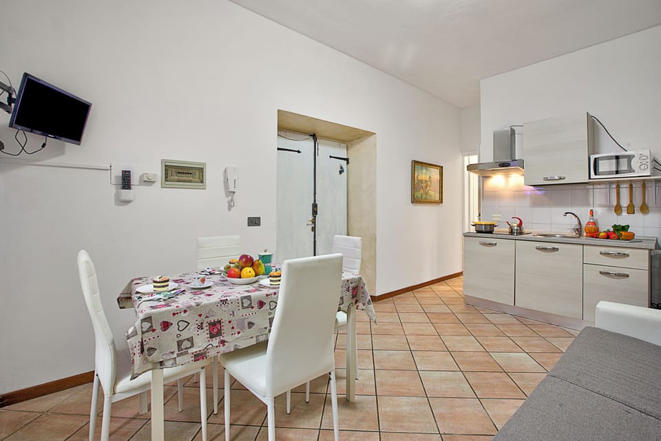 Standard Apartment, Multiple Bedrooms (Berny 100m from lake & Private garage) | Interior