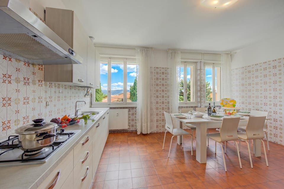Standard Apartment, Multiple Bedrooms, 2 Bathrooms (Margherita near lake - Family) | Private kitchen | Fridge, oven, stovetop, coffee/tea maker