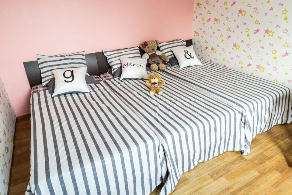 Triple Room | Individually decorated, individually furnished, free WiFi