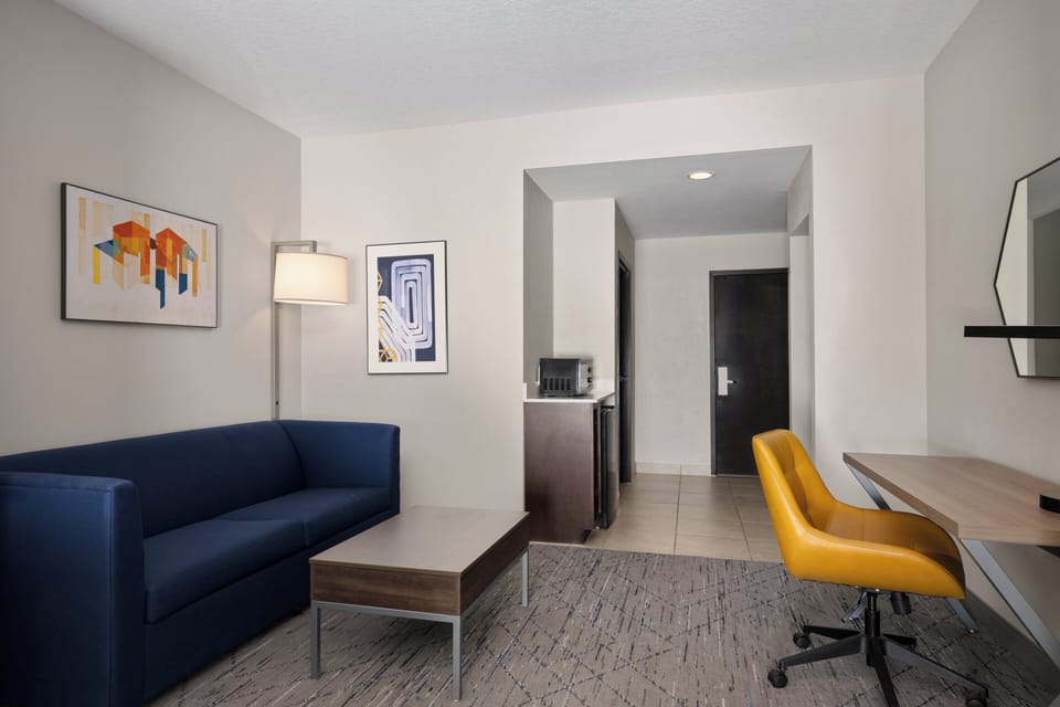 In-room safe, desk, soundproofing, iron/ironing board