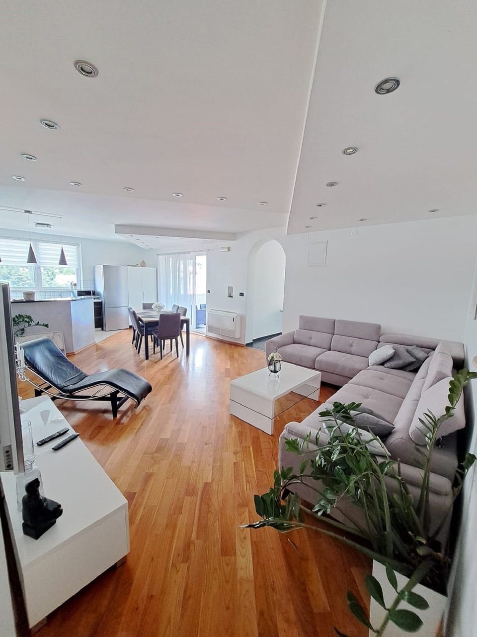 Apartment (Three Bedroom Apartment with Terrace,) | Living room | 25-inch flat-screen TV with cable channels, TV