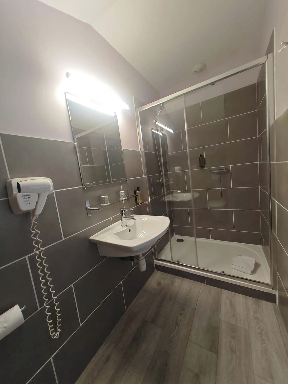 Double Room, Terrace | Bathroom | Free toiletries, hair dryer, towels, soap